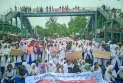 রংপুরে নিরাপদ সড়কসহ ৭ দফা দাবিতে সাড়ে তিন ঘণ্টা সড়কে অবস্থান