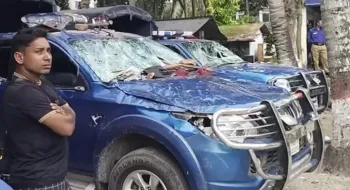 আসন পুনর্বিনাসের প্রতিবাদে থানা-উপজেলা পরিষদে হামলা-ভাঙচুর