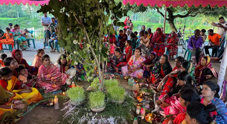 গাছ হারালে হারায় বিশ্বাস: মুন্ডাদের করম পূজা আজ স্মৃতির দ্বারপ্রান্তে