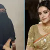 হঠাৎ বোরকায় পরীমণি!