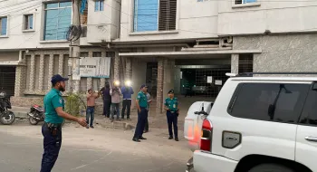 রাজশাহীতে বাসায় ঢুকে বিচারকের ছেলেকে কুপিয়ে হত্যা, স্ত্রী আহত