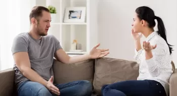 সঙ্গীর মন খারাপ, ভুলেও করবেন না যেসব কাজ
