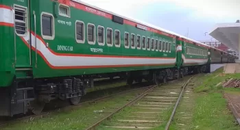 খেজুর রস সংগ্রহকারীর বুদ্ধিমত্তায় প্রাণে বাঁচল সাড়ে আটশ’ ট্রেন যাত্রী