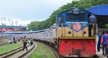 সেই অভিযোগকারী রেলমন্ত্রীর শ্যালিকার ছেলে