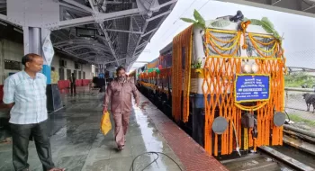 ঢাকা-জলপাইগুড়ি ট্রেনের সময়সূচি ও ভাড়া