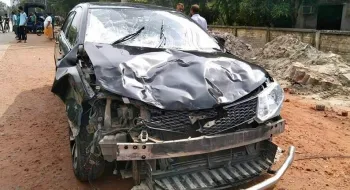 রাজশাহীতে প্রাইভেট কারের ধাক্কায় রিকশা চালক নিহত, আহত ১