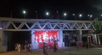 রংপুরে পদ্মা সেতুর আদলে পুজা মন্ডপ
