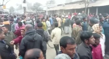 পাগলের কুড়ালের কোপে প্রাণ গেল ধান ব্যবসায়ীর
