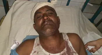ফুলবাড়ীতে স্কুল ছাত্রীকে উত্ত্যক্তের প্রতিবাদ করায় সংঘর্ষ, আহত-১০