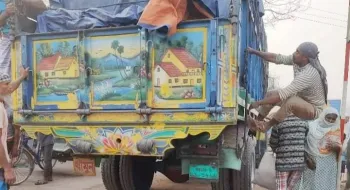সৈয়দপুরে ট্রাক থেকে আছড়ে পড়ে ফল বিক্রেতা নিহত॥ আহত ৩