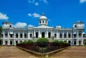 অপরুপ সৌন্দর্যের শত বছরের রংপুরের জমিদার বাড়ি