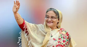 চতুর্থ মেয়াদেও জয়ী হবেন শেখ হাসিনা: ব্লুমবার্গ