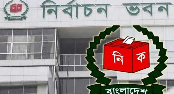 সাংবাদিকদের মোটরসাইকেলের ওপর এবার আইনি নিষেধাজ্ঞা ইসির!
