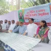 নীলফামারীতে ঢেউটিন-অর্থ পেল অগ্নিকান্ড ও ঝড়ে ক্ষতিগ্রস্ত ৫০ পরিবার