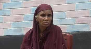 পঞ্চগড়ে ২২ বছর পর নিখোঁজ মাকে ফিরে পেলো সন্তান!
