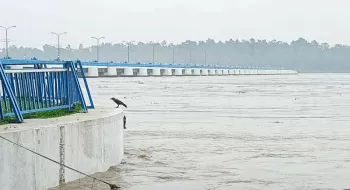তিস্তার পানি বৃদ্ধি পেয়ে বিপদসীমার ১১ সেন্টিমিটারের উপর দিয়ে প্রবাহিত