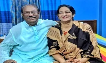 নীলফামারী-৩ আসনে আ.লীগের প্রার্থীর আসনে স্ত্রী কিনলেন মনোনয়ন  