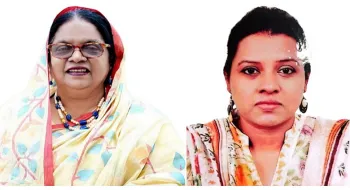 গাইবান্ধা-১ সুন্দরগঞ্জ আসনে মা ও মেয়ের মনোনয়ন জমা
