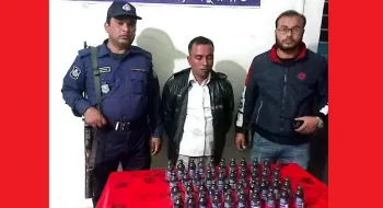 রাণীশংকৈলে নৈশকোচের সুপারভাইজার ফেনসিডিলসহ গ্রেপ্তার 
