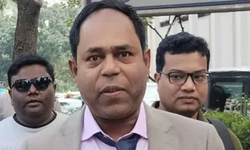 রংপুরে আচরণবিধি লঙ্ঘনের অভিযোগে স্বতন্ত্র প্রার্থীকে শোকজ