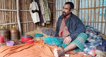 ছয় বছর ধরে শিকলবন্দী মিলনের জীবন, নিরুপায় পরিবার