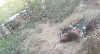 ঠাকুরগাঁওয়ে এম্বুলেন্স-মোটরসাইকেলের মুখোমুখি সংঘর্ষে নিহত ১, আহত ৭ 
