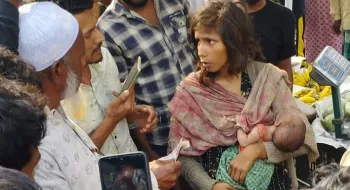পঞ্চগড়ে ২৫শত টাকায় নিজ সন্তাকে বিক্রি করলো ভারসাম্যহীন নারী