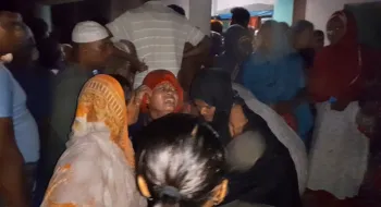 ঠাকুরগাঁওয়ে বৈদ্যুতিক তারে জড়িয়েছিল বড় ভাই, বাঁচাতে গিয়ে প্রাণ গেল ছোট ভাইয়েরও