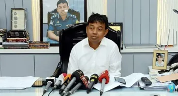 ডিবি থেকে সরিয়ে দেওয়া হলো হারুনকে