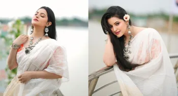 মোহমীয় লুকে নজর কাড়লেন পরীমণি