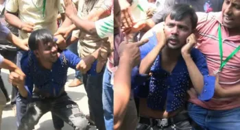 হিরো আলমের ওপর হামলা; কান ধরে উঠ-বস