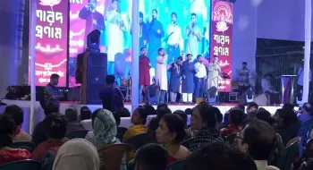 মণ্ডপে ইসলামি গান: পূজা কমিটির নেতা ও ছয় গায়কের বিরুদ্ধে মামলা