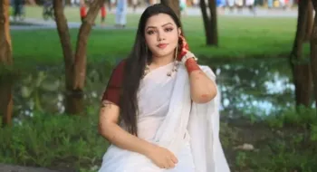 ‘সখের পুরুষ আমাকে দুনিয়া ছাড়তে বাধ্য করছে’