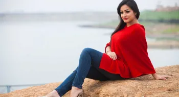 ‘ ৩য় ’ বিয়ে করলেন অভিনেত্রী সুজানা , হানিমুনে না গিয়ে করেছেন উমরাহ