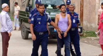লালমনিরহাটে হাসপাতালের টেন্ডার জমাদানে বাঁধা, যুবদল নেতা আটক