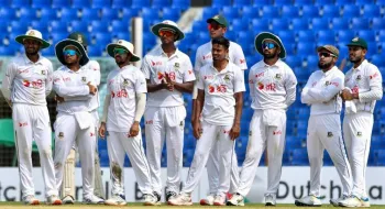 ঘরের মাঠেই হোয়াইটওয়াশ টাইগাররা