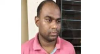 লালমনিরহাটে প্রধান উপদেষ্টার নাম ব্যবহার করে প্রতারণার, ছাত্র সমাজের নেতা গ্রেপ্তার