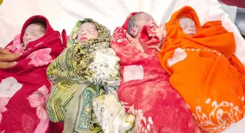 একসঙ্গে চার কন্যাসন্তানের জন্ম, এলাকায় তোলপাড়