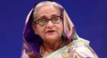 ভারত থেকে শেখ হাসিনার প্রথম বিবৃতি, যা বললেন