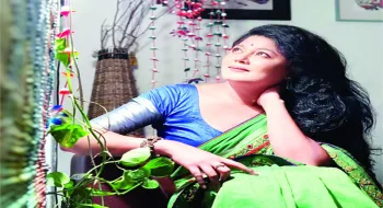 ‘নয়া মানুষ’ মৌসুমী হামিদ