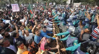 বিএনপির পদযাত্রা আটকে দিল পুলিশ