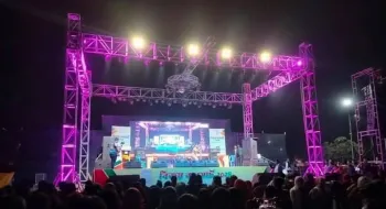রোকেয়া বিশ্ববিদ্যালয়ে একদিকে বিজয় কনসার্ট অন্যদিকে গাঁজার আসর, আটক ৩