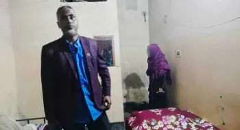 আবাসিক হোটেল থেকে নারীসহ আ.লীগ নেতা আ ট ক