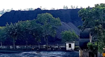 ড়পুকুরিয়া খনিতে জমেছে কয়লার পাহাড়, ঘটতে পারে দুর্ঘটনা