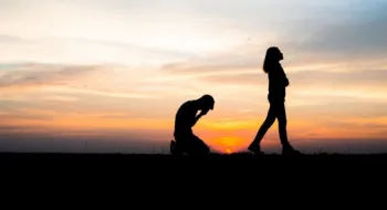 কেন ভালোবাসা শেষ হয়ে যায়?
