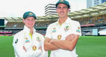 রেকর্ডের পাতায় স্মিথ ও কামিন্স