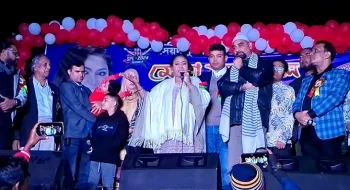 দীর্ঘদিন পর সৈয়দপুরে মঞ্চ মাতালেন ব্লাক ডায়মন্ড খ্যাত বেবী নাজনীন