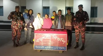 পঞ্চগড় সীমান্ত এলাকায় বিজিবির হাতে ৮ বাংলাদেশি আটক