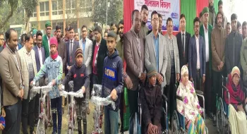 নীলফামারীতে তারুণ্যের উৎসব উপলক্ষ্যে নানা ধরনের সামগ্রী বিতরণ