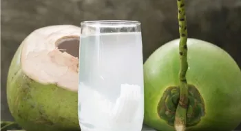 নিয়মিত ডাবের পানি পানের উপকারিতা